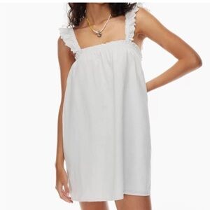 Aritzia Sunday Best Ember Dress size large white square neck ruffled straps